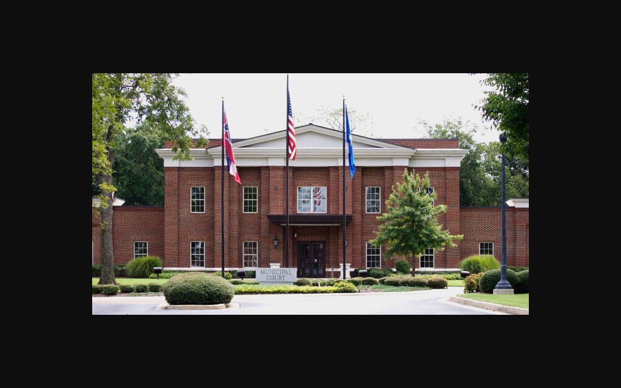 Olive Branch court docket official court building